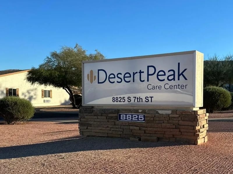 Desert Peak Care Center - Nursing Home in Phoenix, AZ photo 3