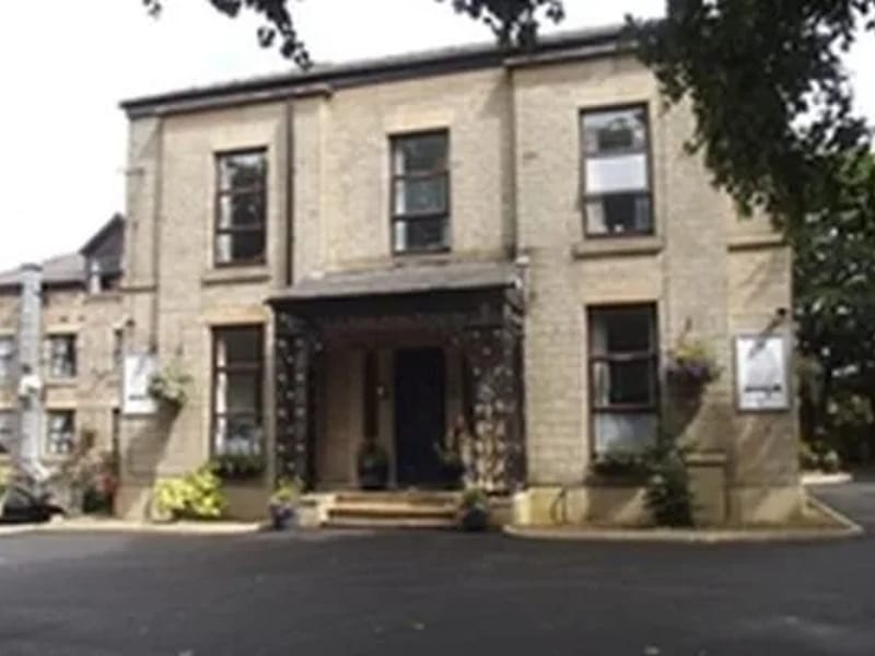 Parkhill Nursing Home - Nursing Home in Stalybridge, England photo 6