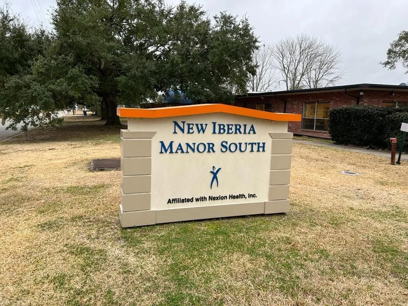 New Iberia Manor South - Nursing Home in New Iberia, LA photo 2
