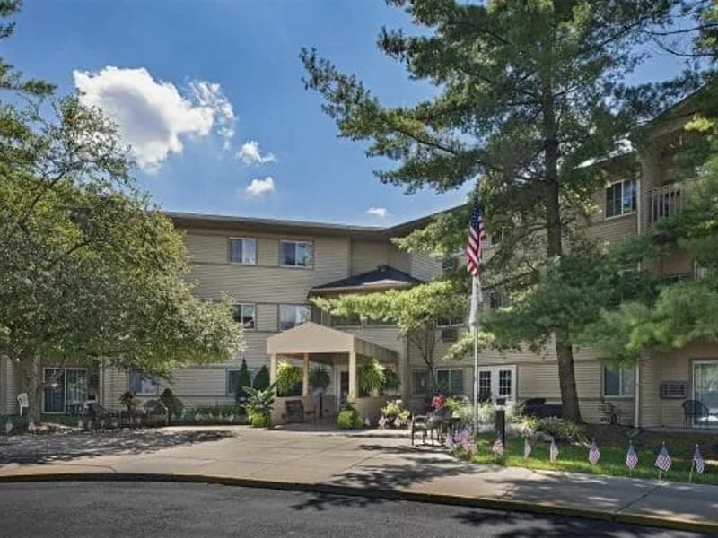 Birchwood - Assisted Living in Ypsilanti, MI photo 2