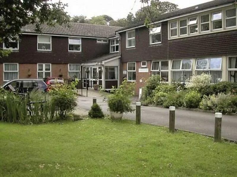 Leatherland Lodge - Nursing Home in South Ockenden, England photo 3