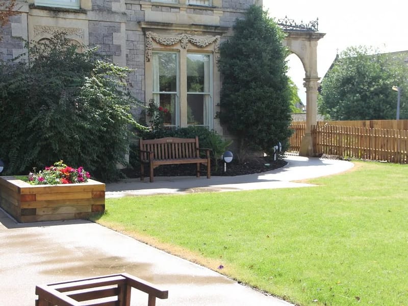 Alice House — Assisted Living, Weston Super Mare, England · photo 2