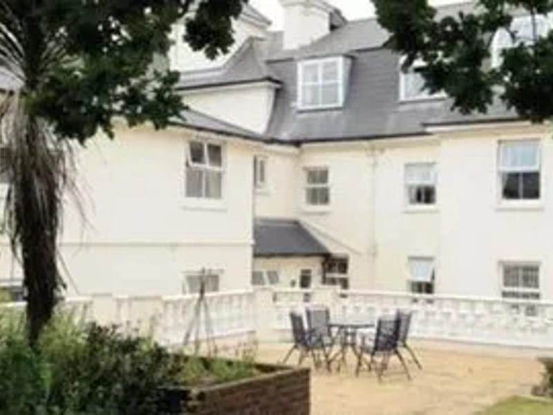 Mulberry House - Nursing Home in St Leonards On Sea, England photo 3