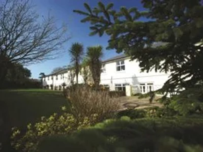 Mulberry House - Nursing Home in St Leonards On Sea, England photo 2