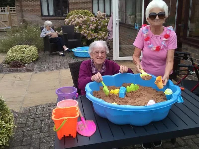 Westbank Care Home - Nursing Home in Sevenoaks, England photo 3