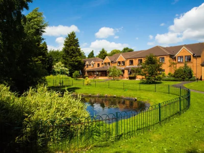 Magnolia House - Assisted Living in Cottingham, England photo 2
