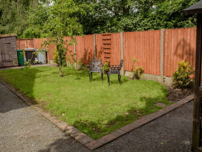 Woodeaves Residential Care Home - Assisted Living in Nantwich, England photo 3
