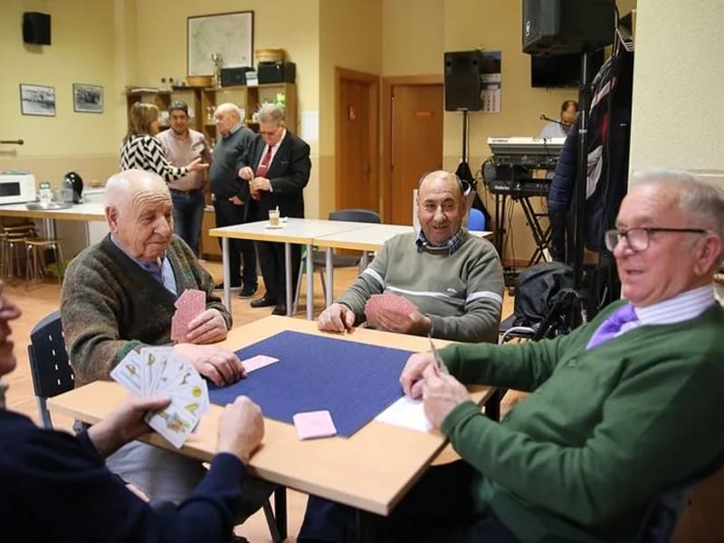 Club Municipal Personas Mayores De Tejares - Centro de Día in Salamanca, Castilla y León photo 2