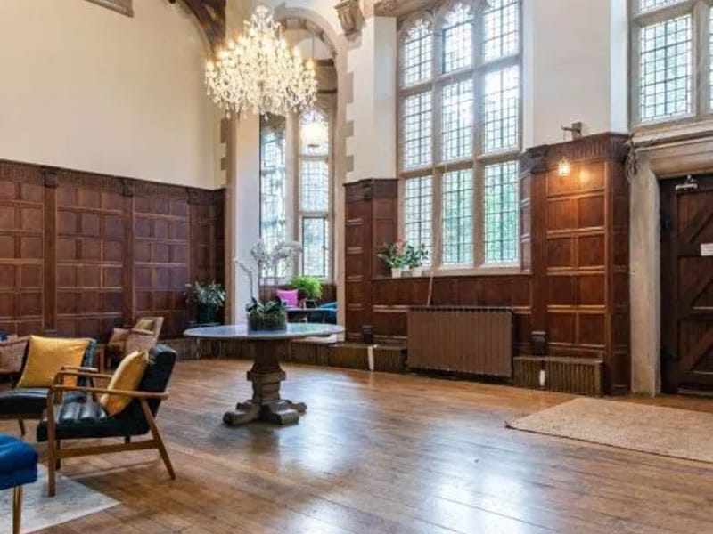 Cleeve House - Nursing Home in Malvern, England photo 3