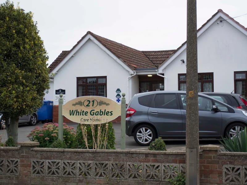White Gables Care Home - Nursing Home in Boston, England photo 2