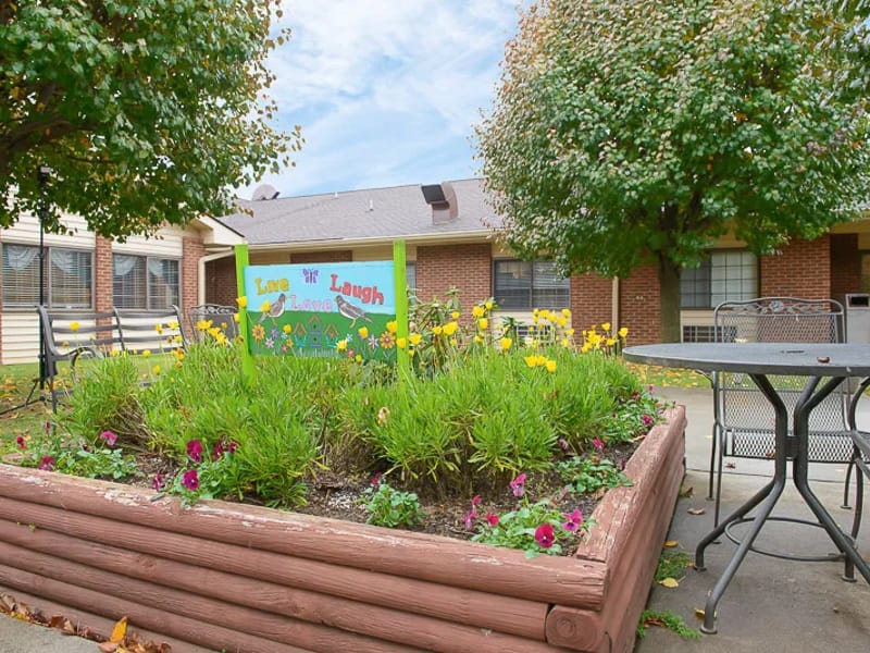 Life Care Center of Jefferson City - Nursing Home in Jefferson City, TN photo 3
