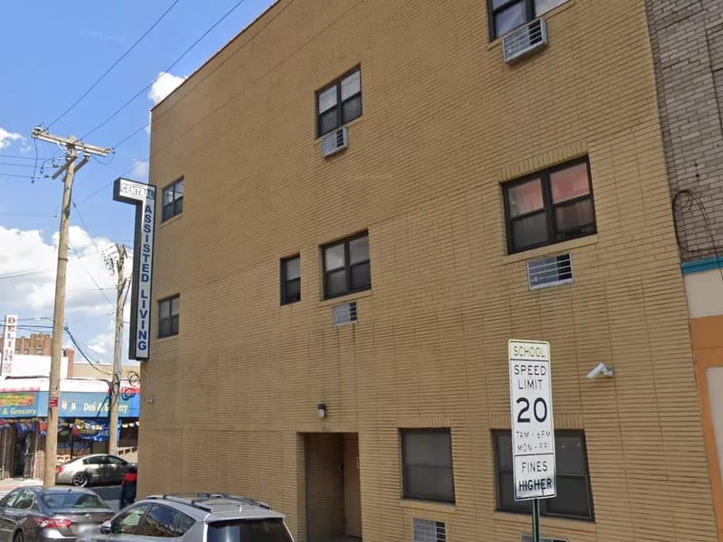 Central Home Care — Nursing Home, Far Rockaway, NY · photo 2
