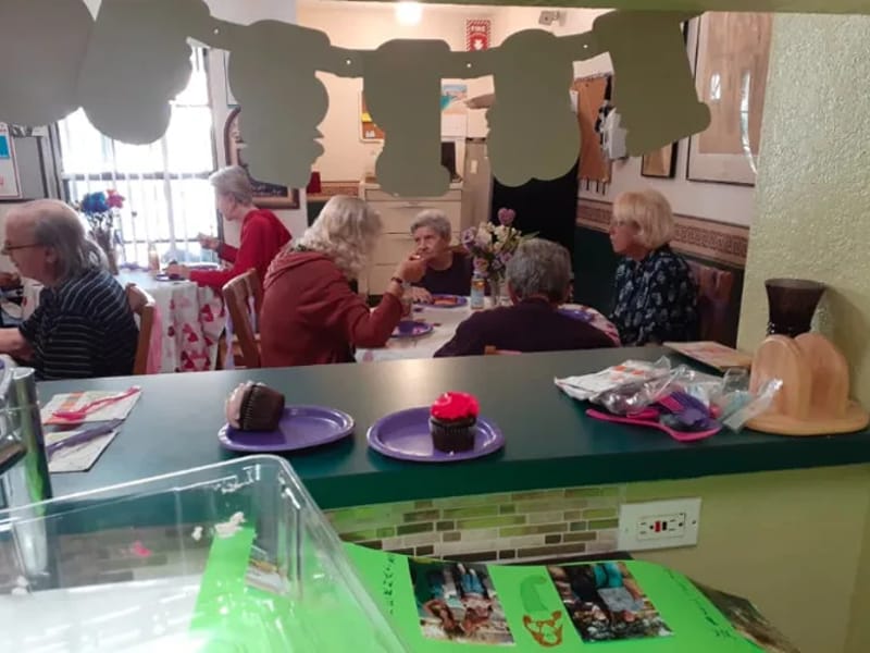 Ann'S House-Oakwood - Assisted Living in Spring Hill, FL photo 2