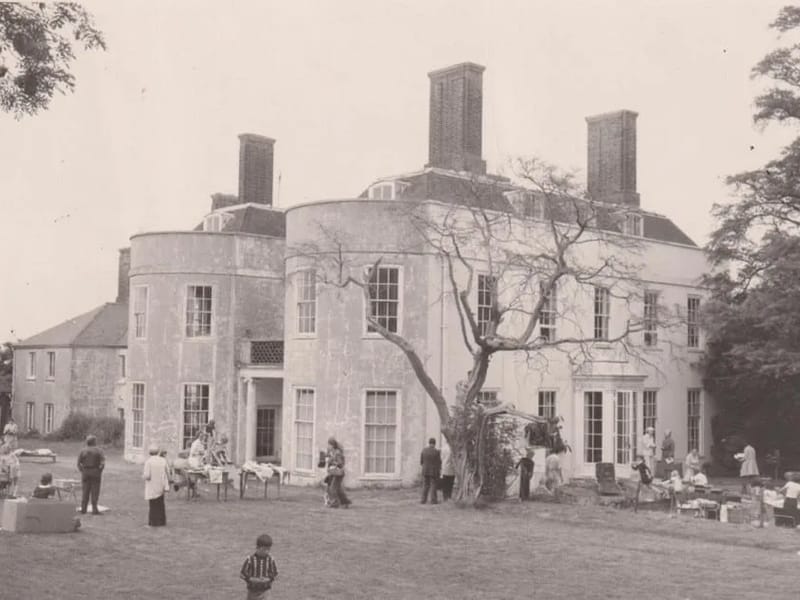Passmores House - Nursing Home in Harlow, England photo 2