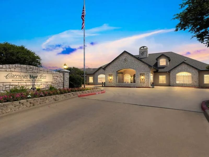 Carriage Innbryan — Assisted Living, Bryan, TX · photo 1