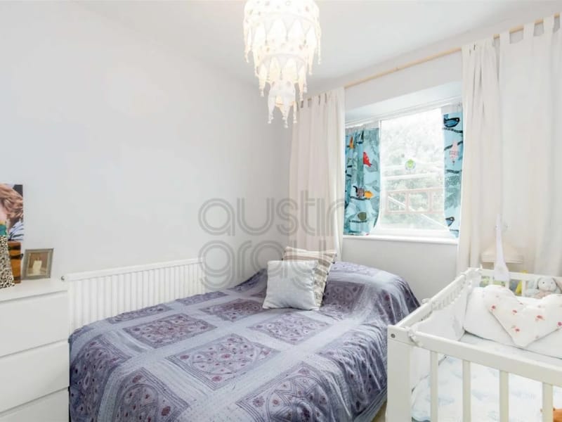 20 Windlesham Road - Assisted Living in Brighton, England photo 2
