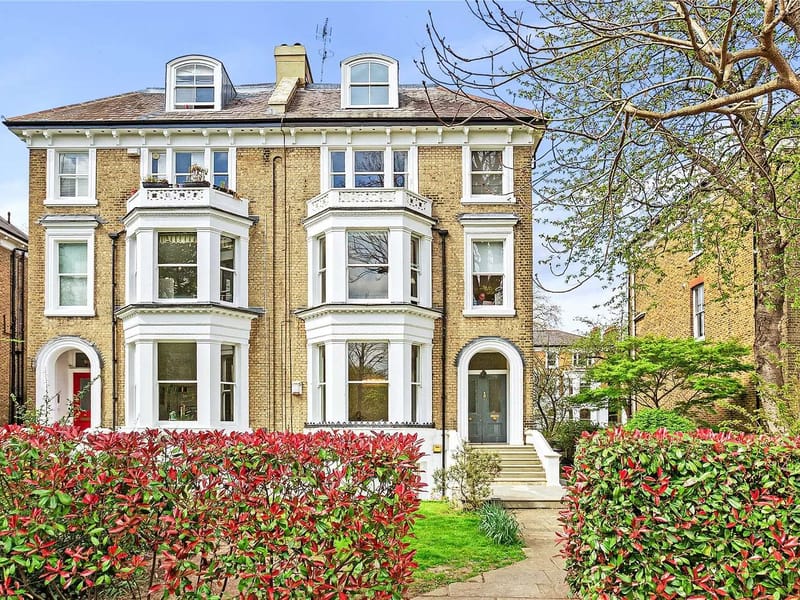 Cambridge Park - Assisted Living in Twickenham, England photo 2