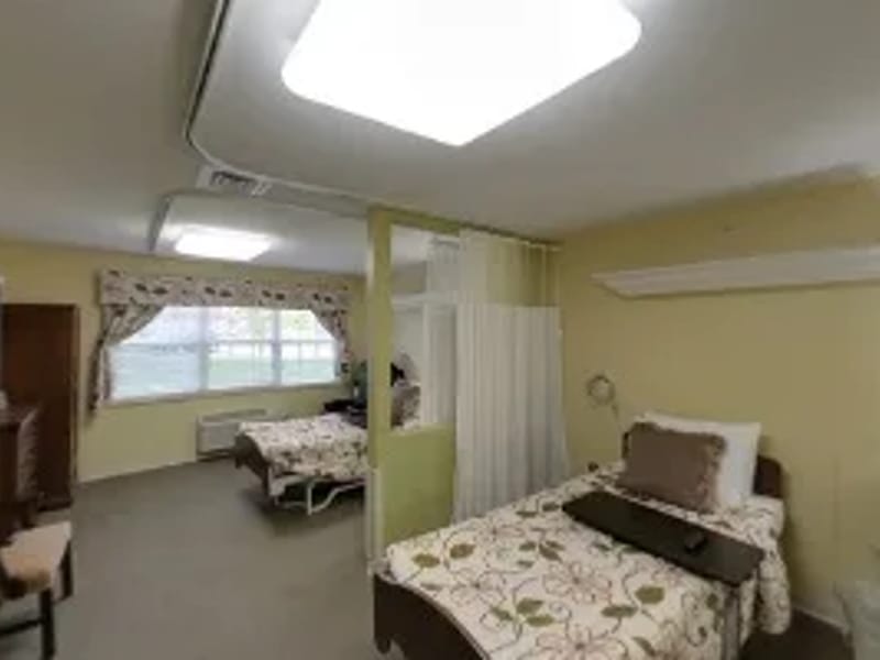 Regency at Grand Blanc - Nursing Home in Grand Blanc, MI photo 2