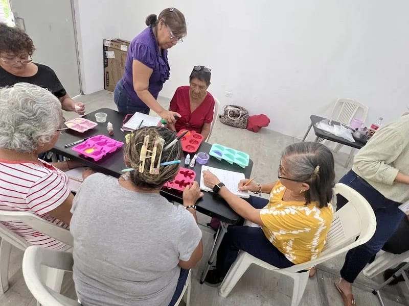 CONVIVE ADULTO MAYOR - Hogar de Ancianos in Tampico, Tamaulipas photo 4