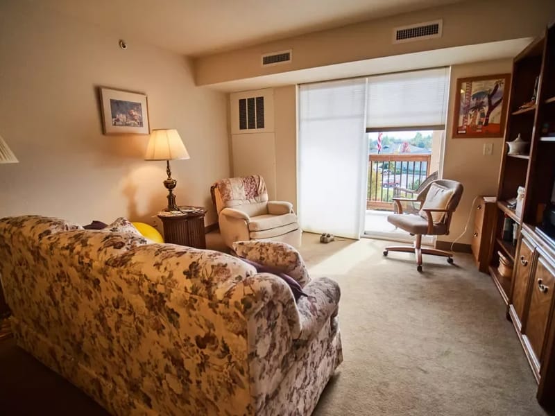 Bozeman Lodge - Assisted Living in Bozeman, MT photo 3