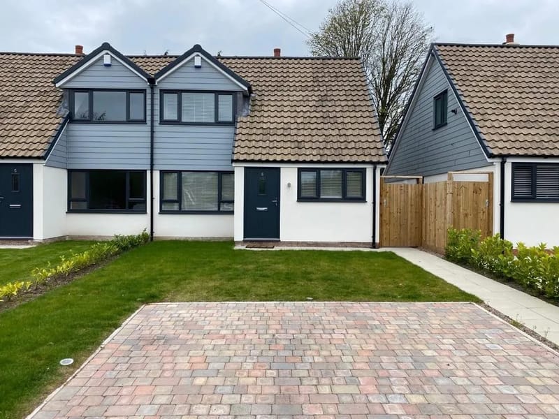 7-9 Downing Close - Assisted Living in Solihull, England photo 1