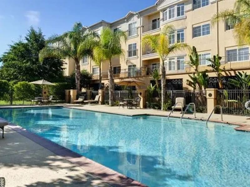 Lily Crest Manor — Assisted Living, Los Angeles, CA · photo 2