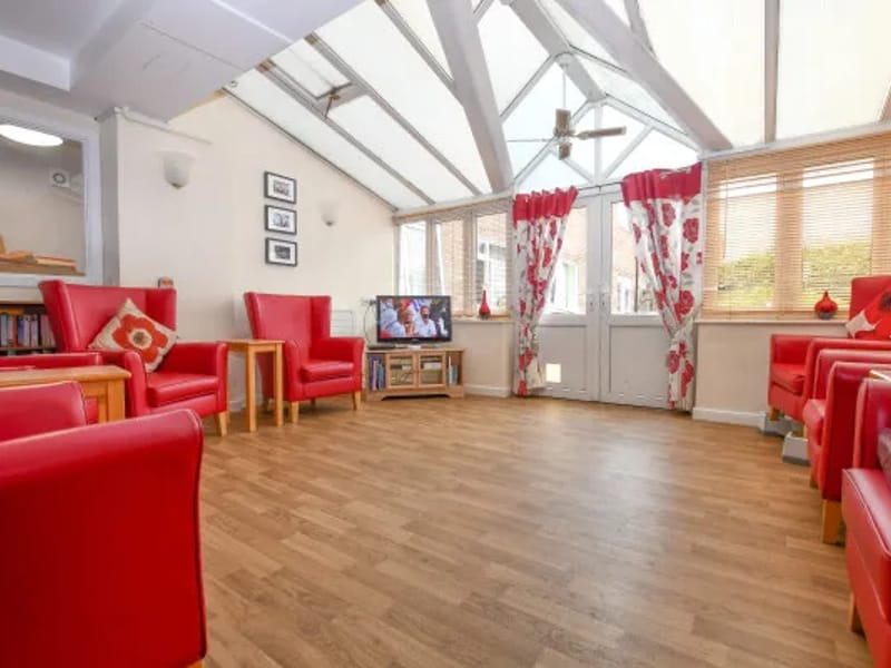 Gleavewood Residential Care Home - Assisted Living in Northwich, England photo 3