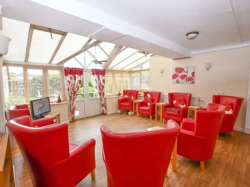 Gleavewood Residential Care Home - Assisted Living in Northwich, England photo 2