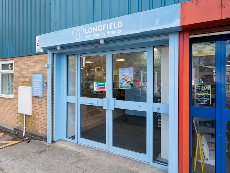 Longfield - Assisted Living in Stroud, England photo 2