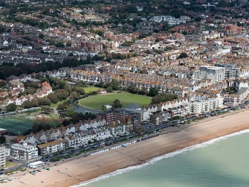 Priory Egerton Road - Assisted Living in Bexhill On Sea, England photo 2