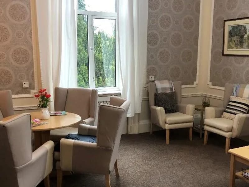 Elton House Care Home - Nursing Home in Watford, England photo 2