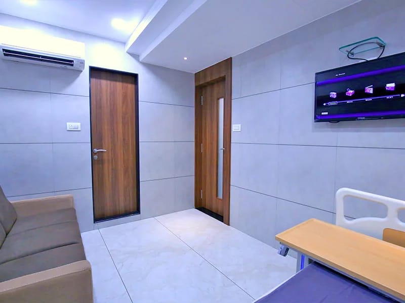 Bhalani Hospital - अस्पताल in Surat, Gujarat photo 3