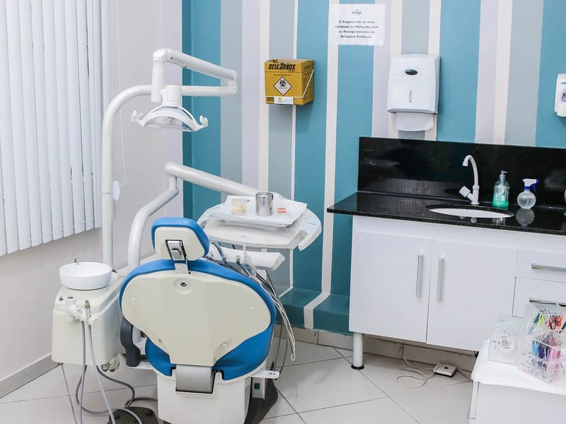 ADELMO FERREIRA MOREIRA ODONTOLOGIA - Cuidado Domiciliar in Rio Das Ostras, RJ photo 3