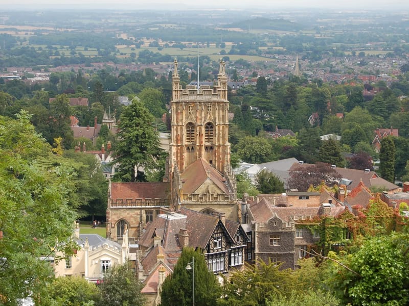 Malvern - Hospital in Malvern, England photo 2