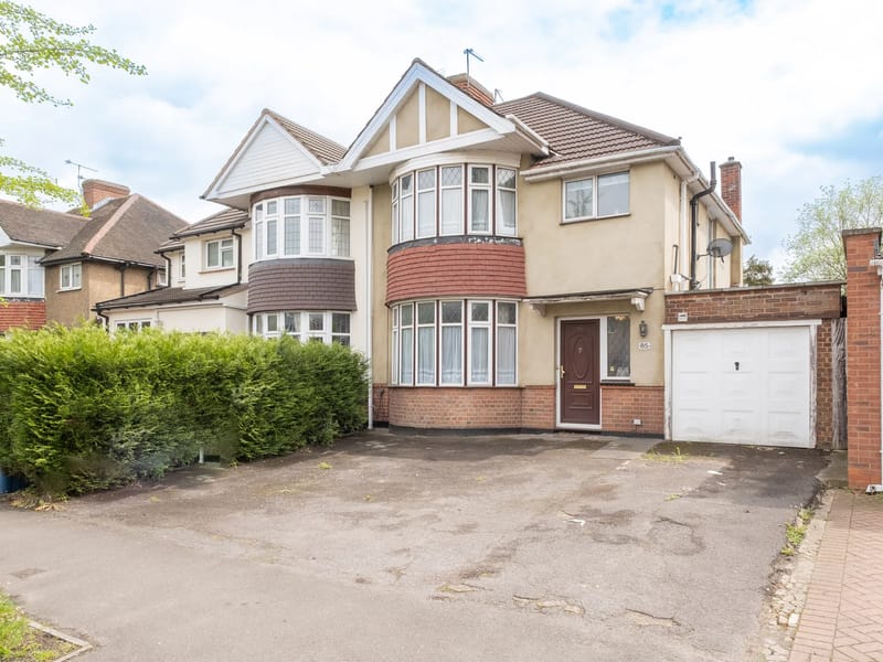 Westside Home 2 in Harrow, England photo 2
