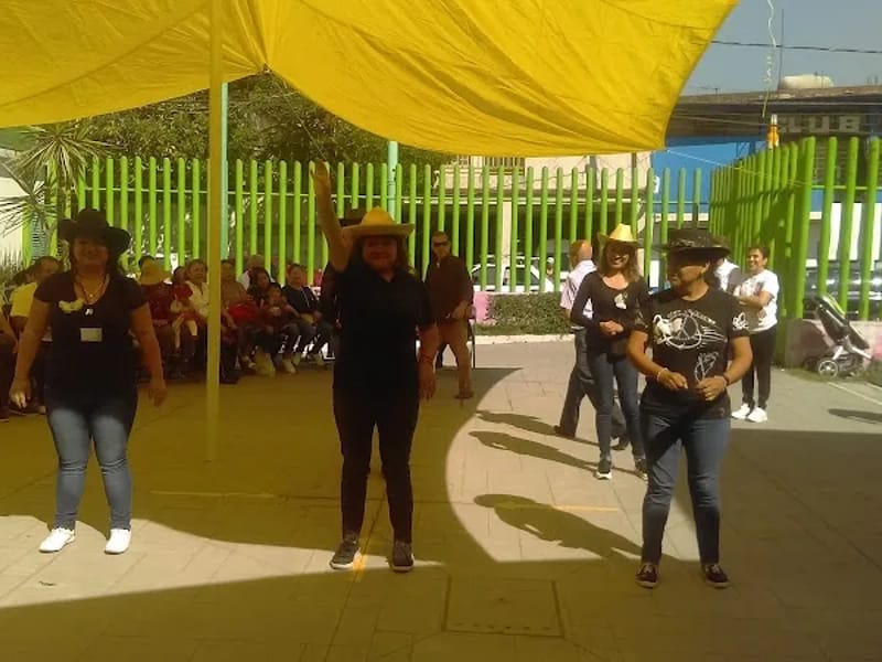 Casa De Dia Del Adulto Mayor - Hogar de Ancianos in Ecatepec De Morelos, Estado de México photo 3