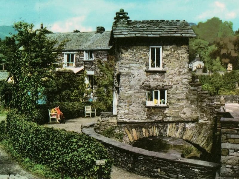 Ambleside - Assisted Living in Cheltenham, England photo 3
