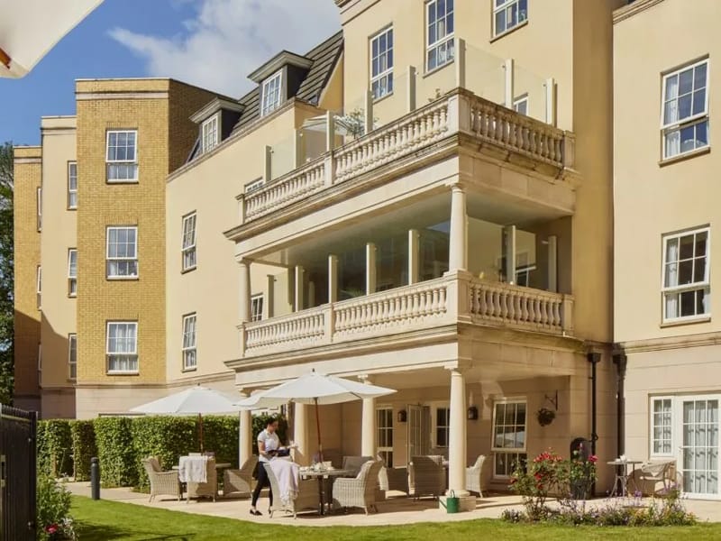 Hallmark Hutton View Luxury Care Home - Nursing Home in Brentwood, England photo 1