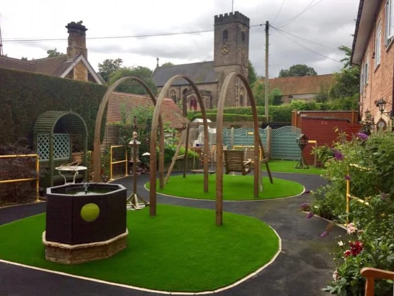 The Hunters Lodge Care Centre - Nursing Home in Wolverhampton, England photo 1