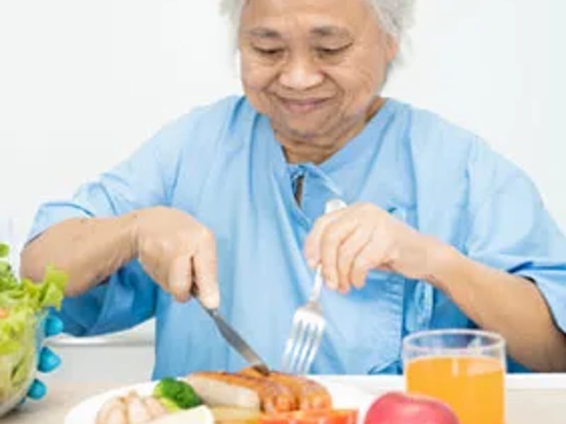 Aurora Adult Day Center - Adult Day Care in Milwaukee, WI photo 3