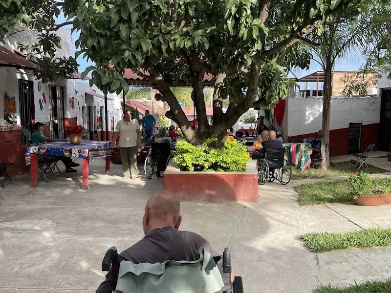 CASA DE DESCANSO MARIA AUXILIADORA - Vida Asistida in Amatitán, Jalisco photo 2
