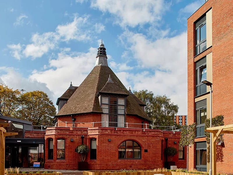 Eden House in Coventry, England photo 2
