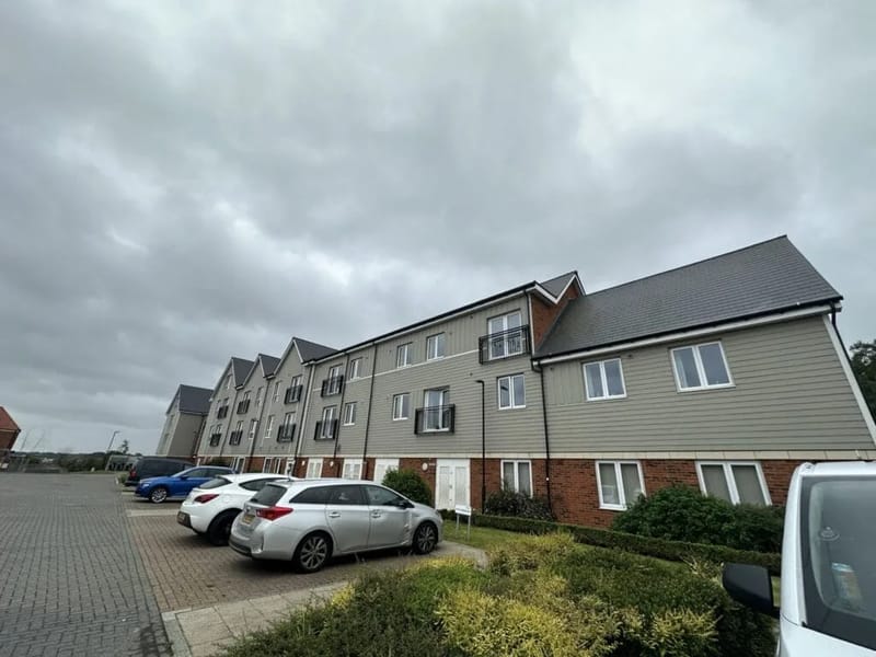 London Care (Rogallo Place) - Assisted Living in Chatham, England photo 2