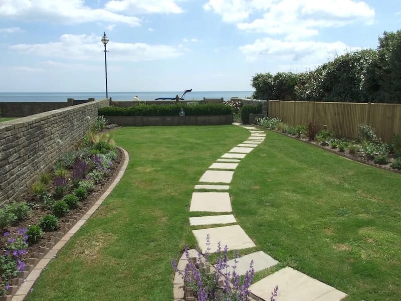 Lawn Court - Assisted Living in Bexhill On Sea, England photo 2
