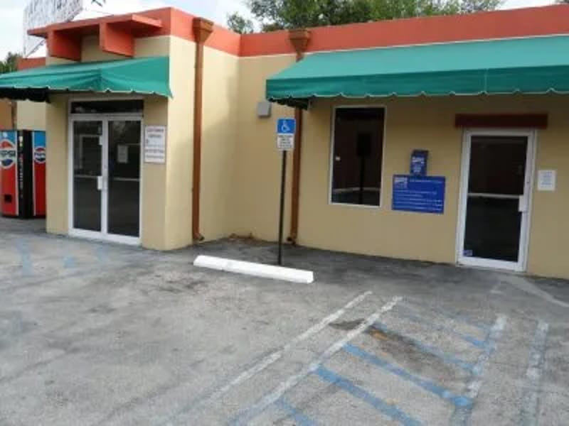 La Dolce Vita Adult Day Care INC. - Adult Day Care in HIALEAH, FL photo 2