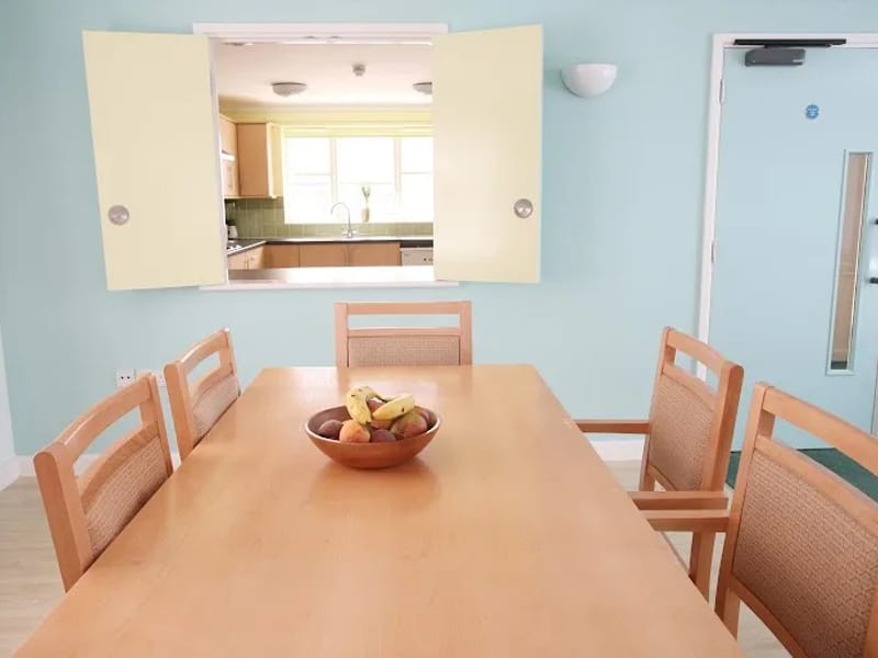 Outlook Care - Neave Crescent in Romford, England photo 7