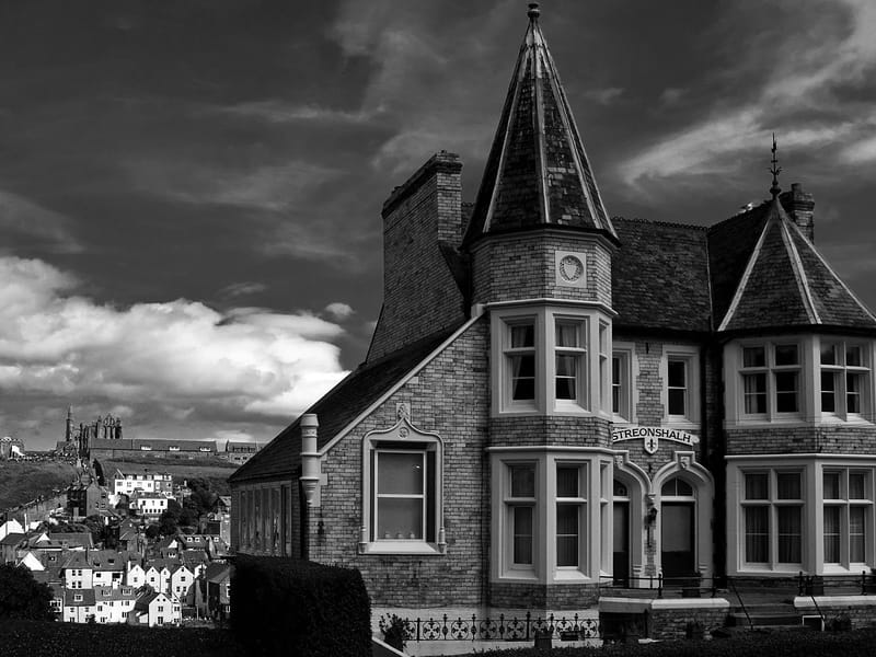 Shetland House - Assisted Living in Whitby, England photo 3