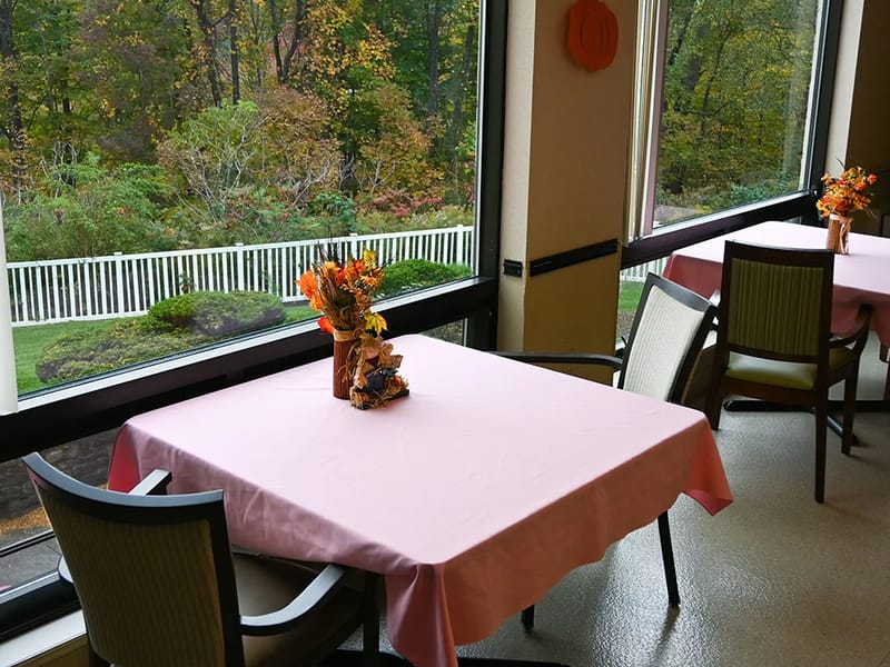 Abington Manor - Nursing Home in Clarks Summit, PA photo 3
