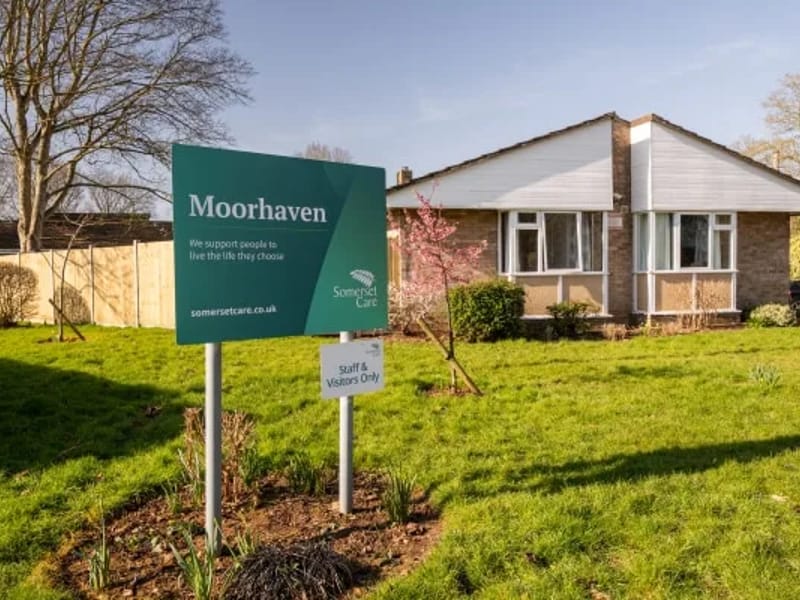Moorhaven in Taunton, England photo 2