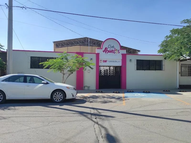 COMEDOR DEL ADULTO MAYOR DE DIF COAHUILA - Hogar de Ancianos in Torreón, Coahuila photo 1